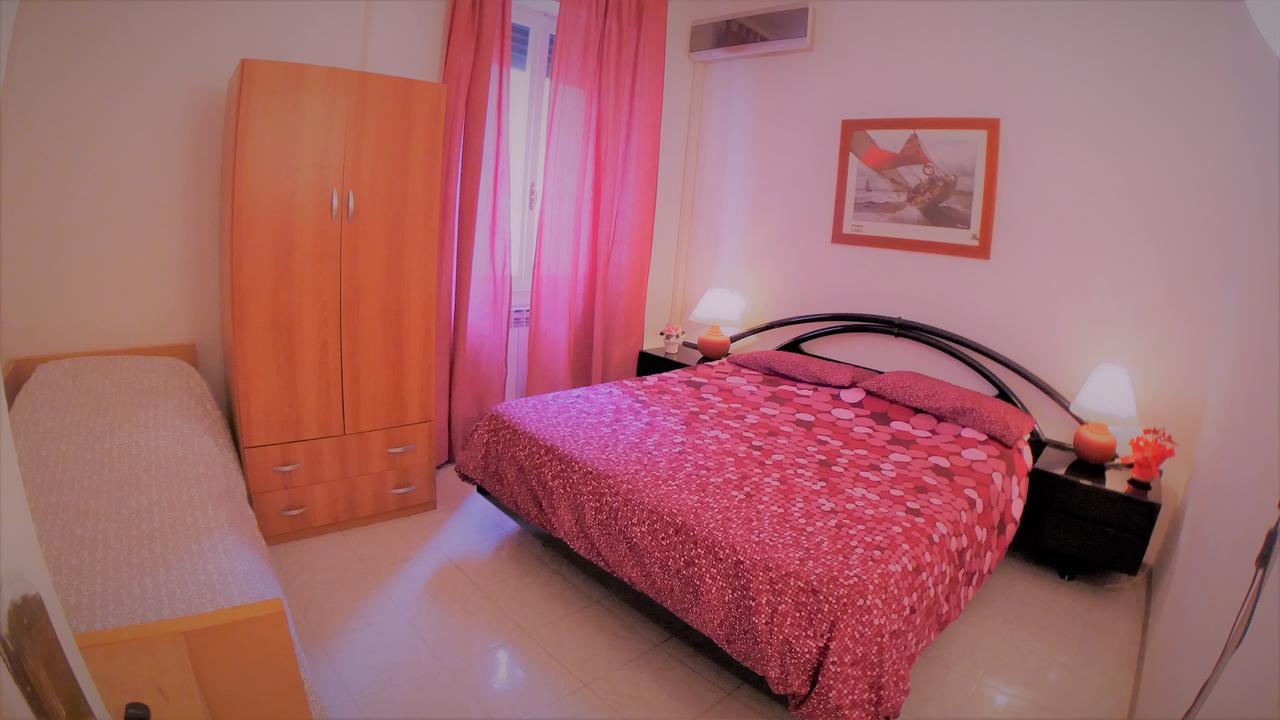 ローマ Walkincenter Bed & Breakfast エクステリア 写真